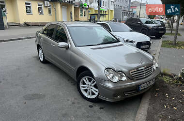 Mercedes-Benz C-Class 2007