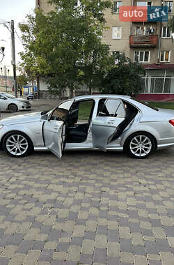 Седан Mercedes-Benz C-Class 2011 в 