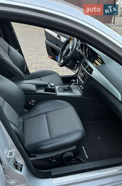 Седан Mercedes-Benz C-Class 2011 в 