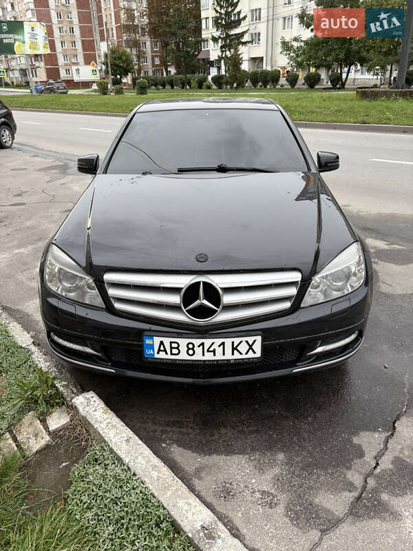 Mercedes-Benz C-Class 2010