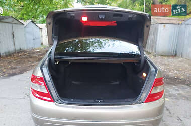 Седан Mercedes-Benz C-Class 2007 в 