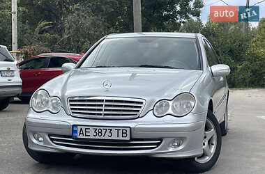Mercedes-Benz C-Class 2007