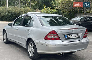 Седан Mercedes-Benz C-Class 2007 в 