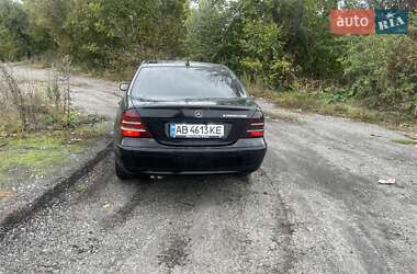 Седан Mercedes-Benz C-Class 2002 в 