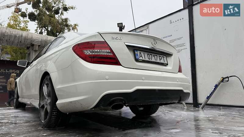 Купе Mercedes-Benz C-Class 2012 в Києві фото 5 Купе Mercedes-Benz C-Class 2012 в Києві