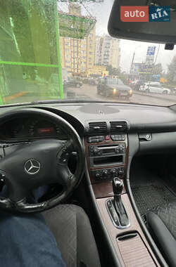 Універсал Mercedes-Benz C-Class 2002 в 