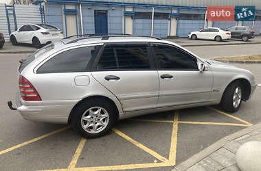 Універсал Mercedes-Benz C-Class 2003 в Києві