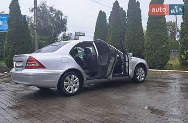 Седан Mercedes-Benz C-Class 2003 в 