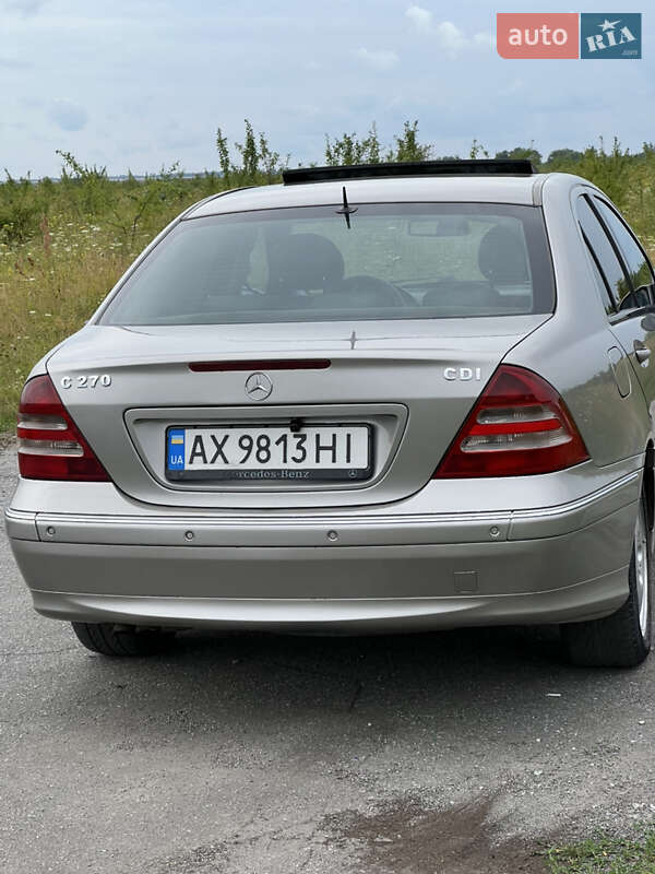 Седан Mercedes-Benz C-Class 2002 в Полонном