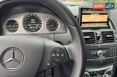 Универсал Mercedes-Benz C-Class 2009 в 