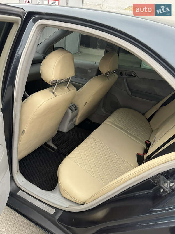 Седан Mercedes-Benz C-Class 2002 в Полтаве