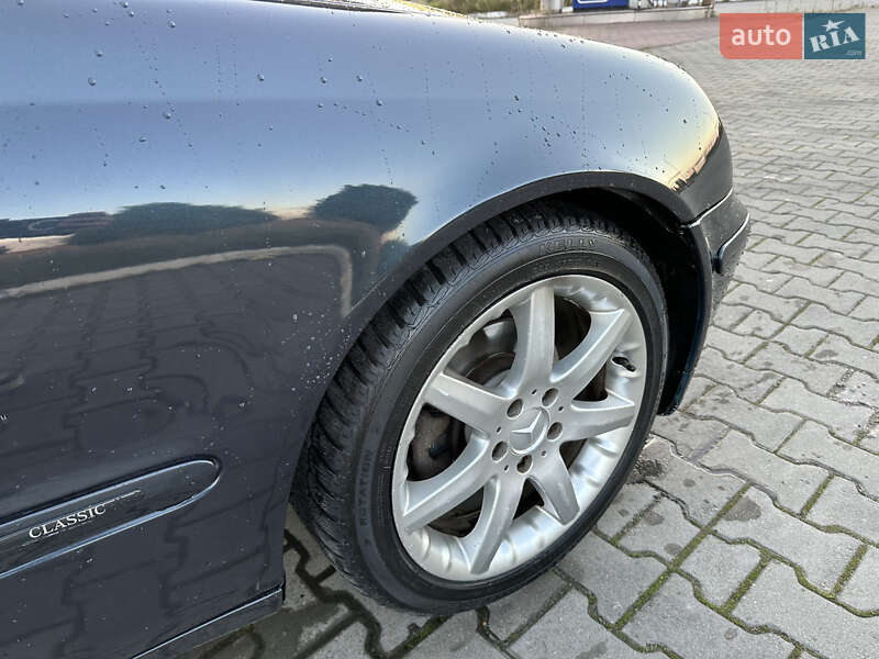 Седан Mercedes-Benz C-Class 2001 в Жовкве