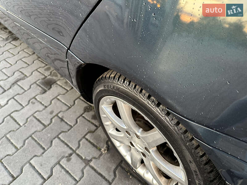 Седан Mercedes-Benz C-Class 2001 в Жовкве
