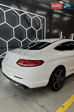 Купе Mercedes-Benz C-Class 2016 в 