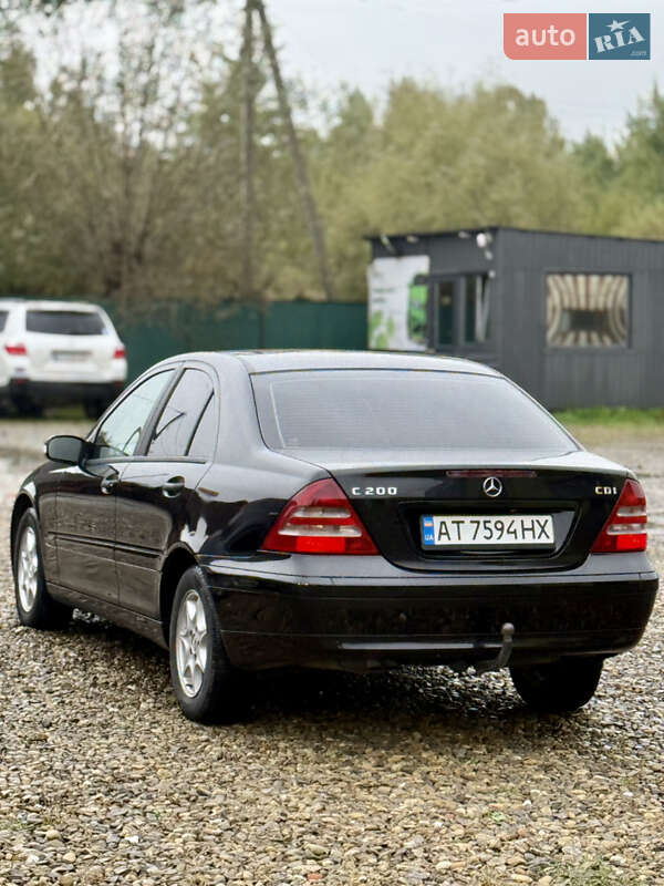 Седан Mercedes-Benz C-Class 2003 в Коломиї