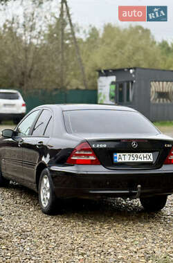 Седан Mercedes-Benz C-Class 2003 в 