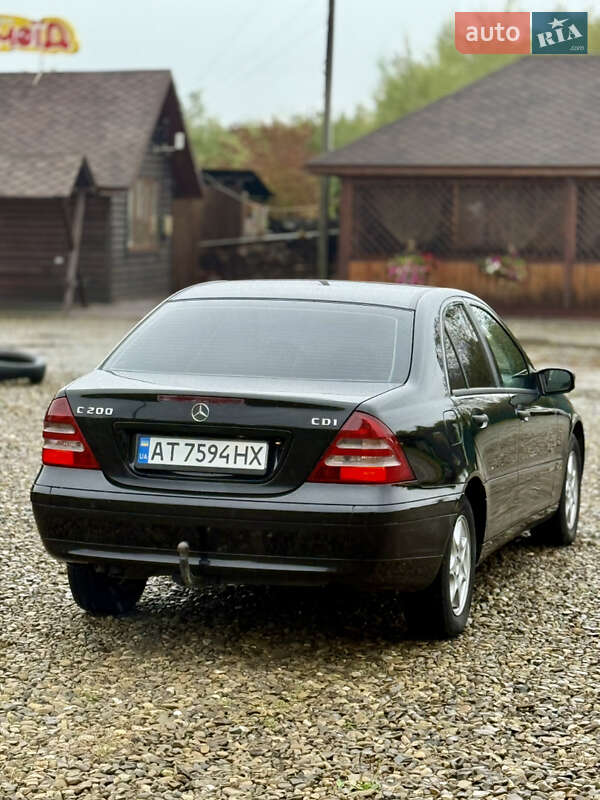 Седан Mercedes-Benz C-Class 2003 в Коломиї