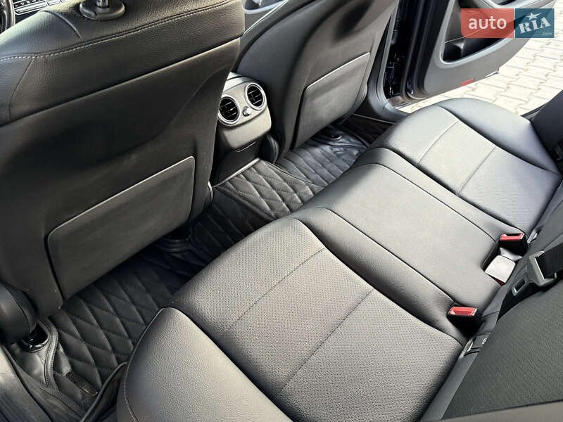 Седан Mercedes-Benz C-Class 2019 в Одессе