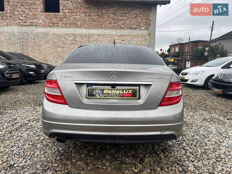 Седан Mercedes-Benz C-Class 2007 в Коломые