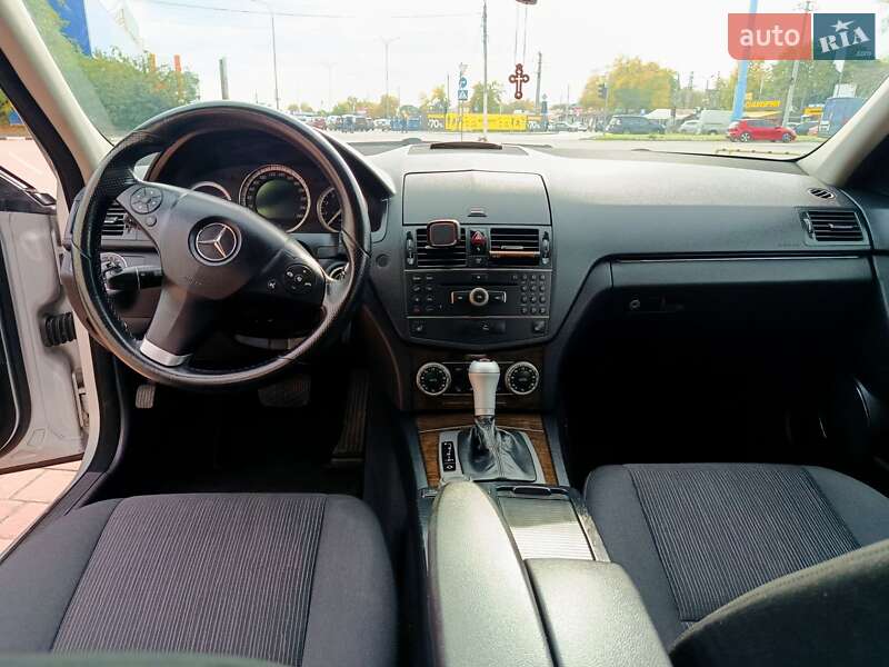 Седан Mercedes-Benz C-Class 2007 в Одессе