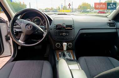 Седан Mercedes-Benz C-Class 2007 в 