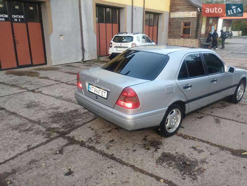 Седан Mercedes-Benz C-Class 1996 в Коломиї