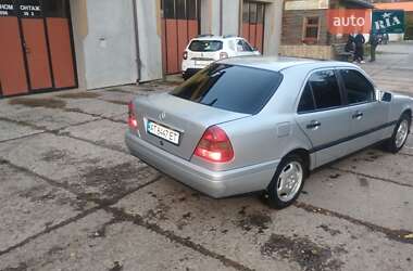 Седан Mercedes-Benz C-Class 1996 в 