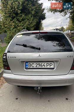 Універсал Mercedes-Benz C-Class 2004 в 