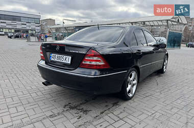 Седан Mercedes-Benz C-Class 2004 в 