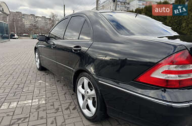 Седан Mercedes-Benz C-Class 2004 в 