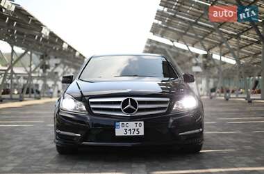 Седан Mercedes-Benz C-Class 2012 в Львове