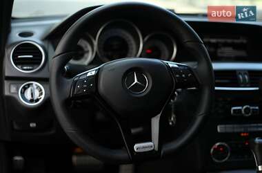Седан Mercedes-Benz C-Class 2012 в 