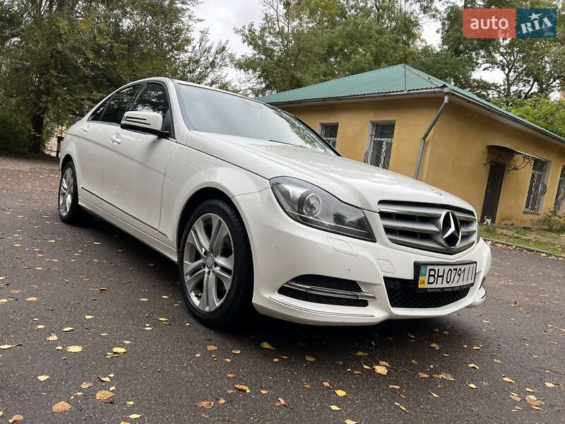 Седан Mercedes-Benz C-Class 2013 в Одесі