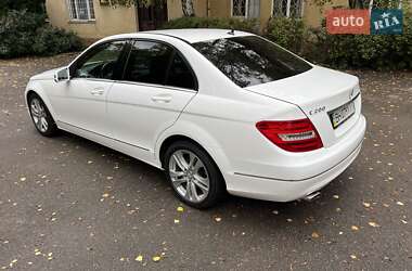 Седан Mercedes-Benz C-Class 2013 в 