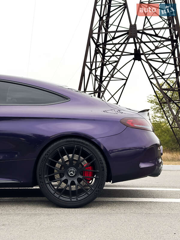 Седан Mercedes-Benz C-Class 2017 в Днепре