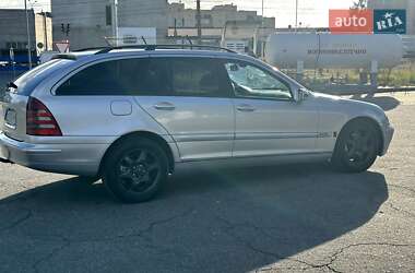 Универсал Mercedes-Benz C-Class 2002 в 