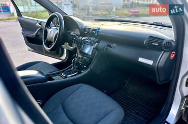 Универсал Mercedes-Benz C-Class 2002 в 