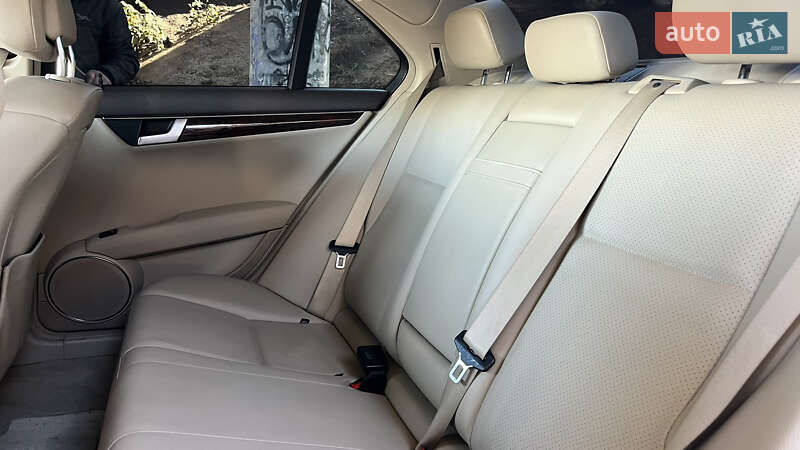 Седан Mercedes-Benz C-Class 2013 в Одесі