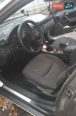 Универсал Mercedes-Benz C-Class 2002 в 
