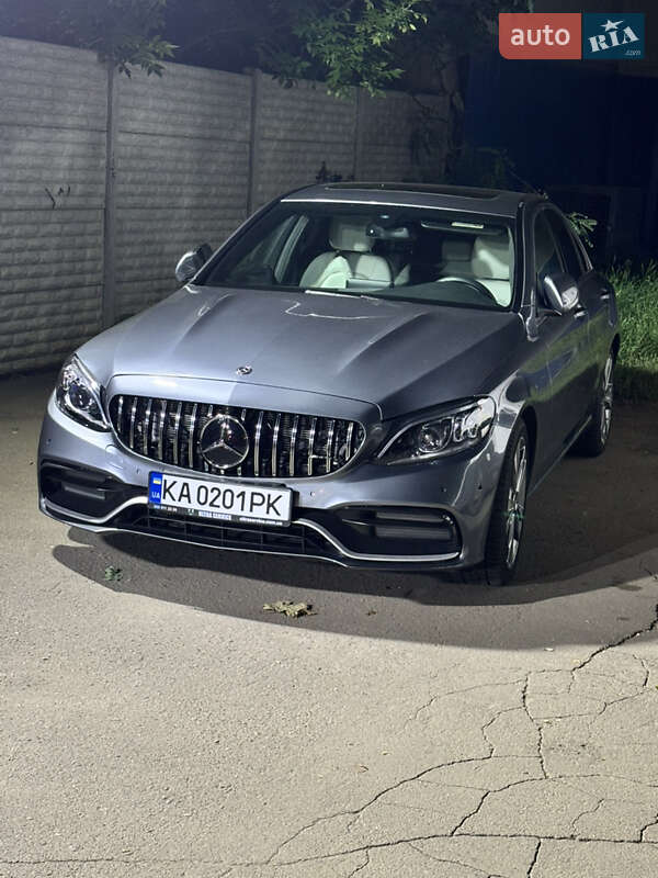 Седан Mercedes-Benz C-Class 2018 в 