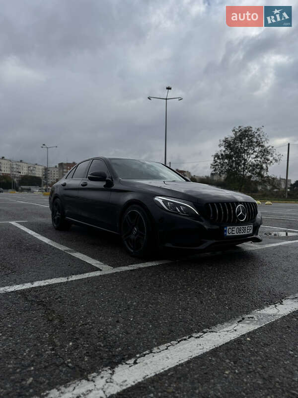 Седан Mercedes-Benz C-Class 2016 в Черновцах фото Седан Mercedes-Benz C-Class 2016 в Черновцах