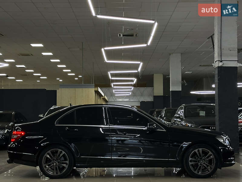 Седан Mercedes-Benz C-Class 2013 в Николаеве