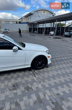 Седан Mercedes-Benz C-Class 2013 в 