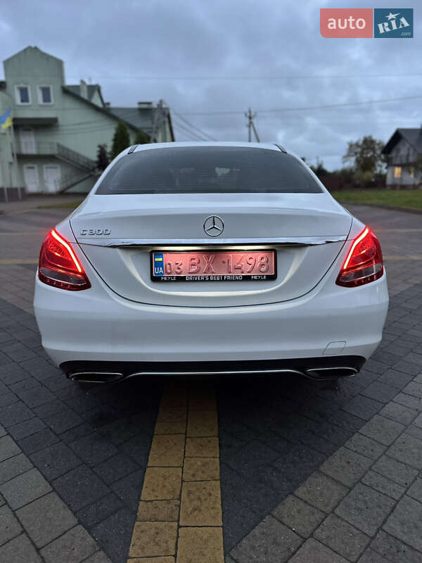 Седан Mercedes-Benz C-Class 2017 в Львове