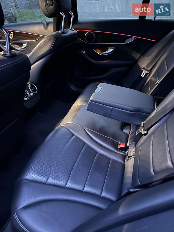 Седан Mercedes-Benz C-Class 2017 в Львове