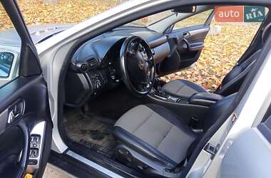 Седан Mercedes-Benz C-Class 2004 в 