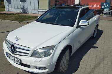 Універсал Mercedes-Benz C-Class 2008 в Ужгороді