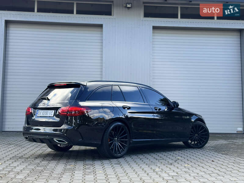 Універсал Mercedes-Benz C-Class 2014 в Хмельницькому