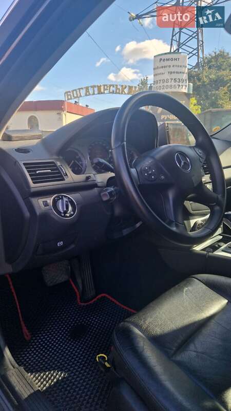 Універсал Mercedes-Benz C-Class 2008 в Києві фото 31 Універсал Mercedes-Benz C-Class 2008 в Києві