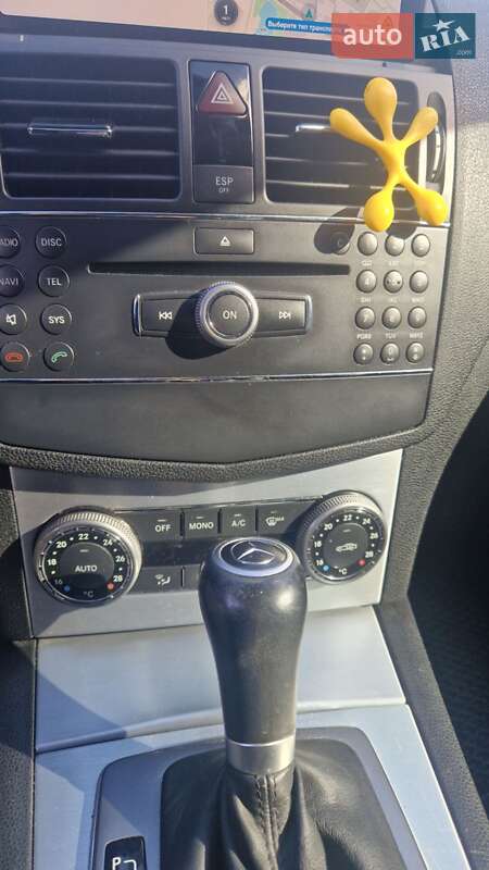 Універсал Mercedes-Benz C-Class 2008 в Києві фото 33 Універсал Mercedes-Benz C-Class 2008 в Києві